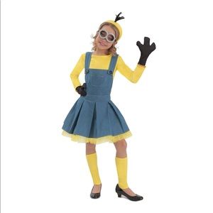 NWT Minions Costume for girls